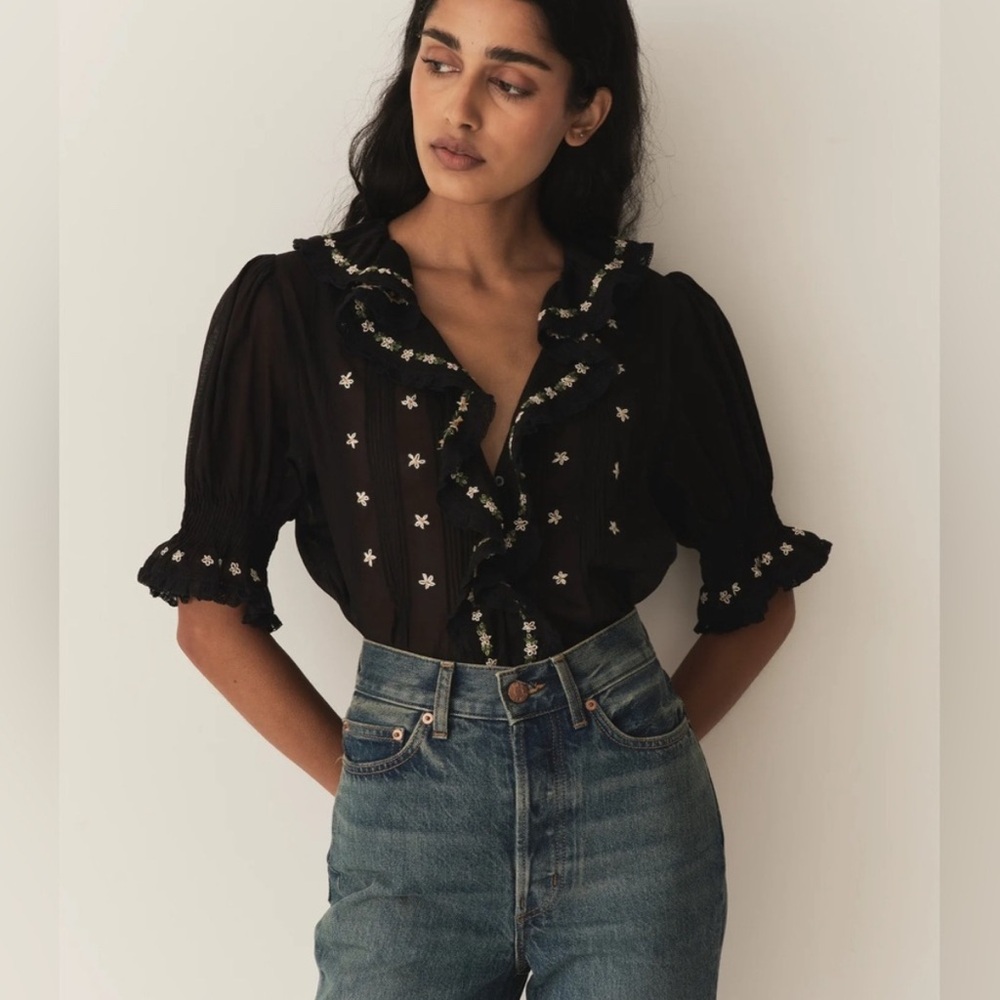Doen embroidered top -Small